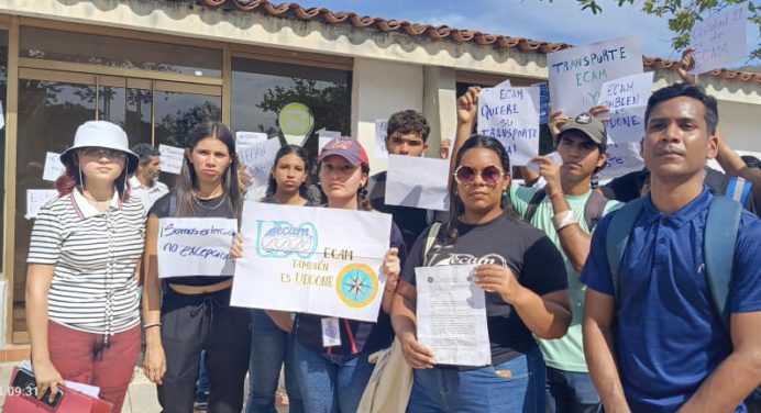 ¡PROTESTA! Estudiantes de la UDO Boca de Río Exigen Condiciones Mínimas para Estudiar
