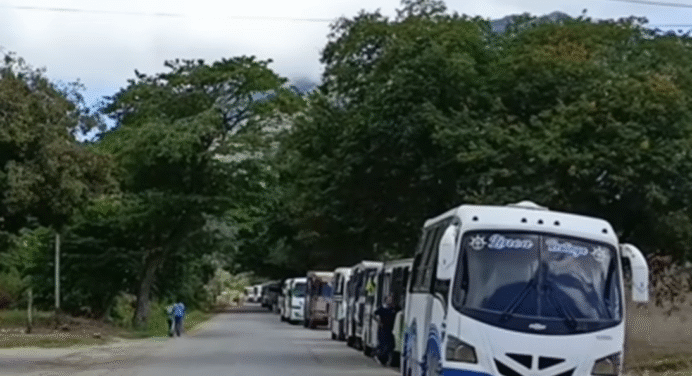 Margarita: Transportistas Denuncian que Insuficiente Suministro de Combustible Paraliza Rutas