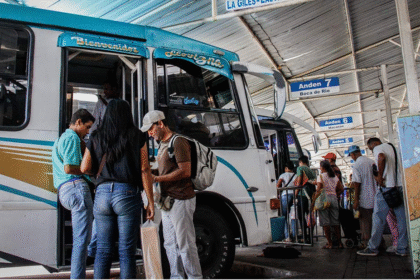 Usuarios Denuncian Incremento Ilegal del Pasaje en la Ruta Juangriego - Porlamar