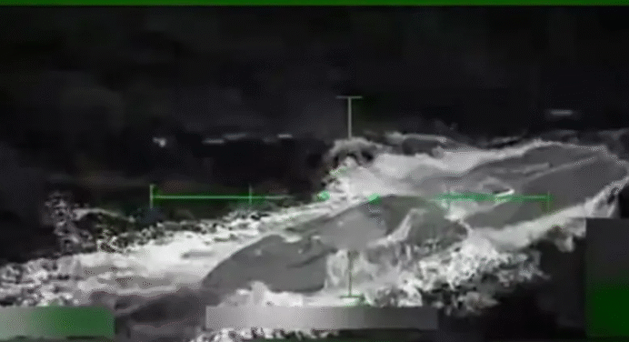 Ecuador libera a sobreviviente del ataque de EEUU a submarino en el Caribe