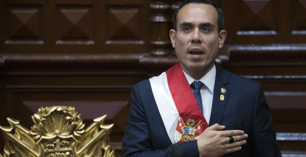 Presidente de Perú decreta estado de emergencia en Lima y Callao: «Pasamos a la ofensiva»