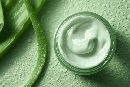 RECETA: Crema Facial de Aloe Vera para Producir Colágeno Natural