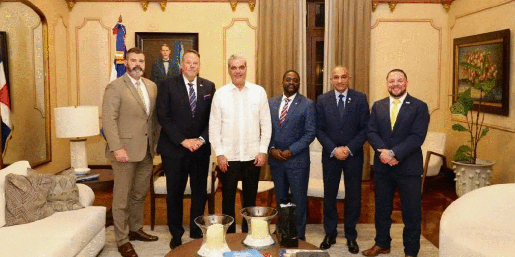 República Dominicana y la DEA refuerzan cooperación para enfrentar al "Cartel de los Soles"