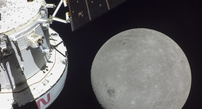 La Nasa reveló secreto escondido en la Luna por billones de años