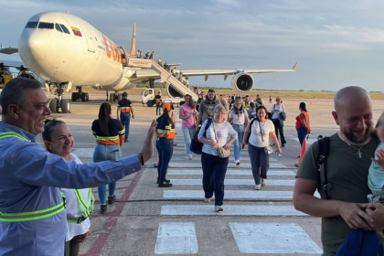 Arriba vuelo con 468 turistas rusos a la Isla de Margarita