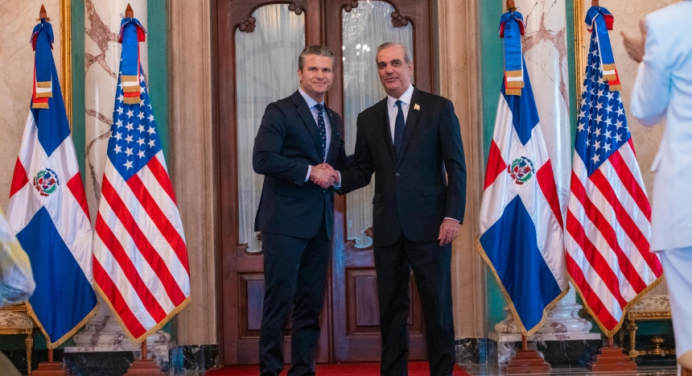 Dominicana permitirá a EEUU utilizar una base aérea y un aeropuerto para Operación Lanza del Sur