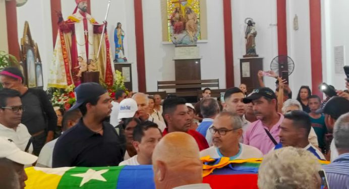 Alfredo Díaz (1969-2025): El Legado del Líder Sencillo que no Apaga la Llama