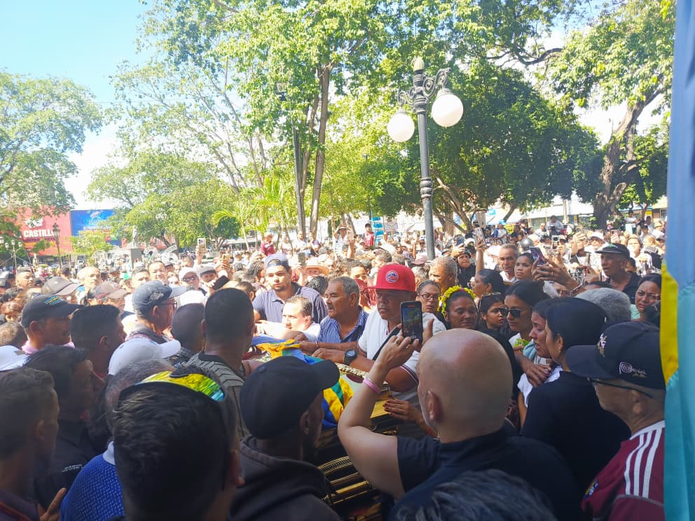 Dan último adiós a Alfredo Díaz
