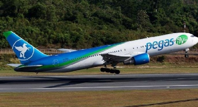 Operador turístico ruso redirige a clientes de Venezuela a Cuba por cierre de espacio aéreo