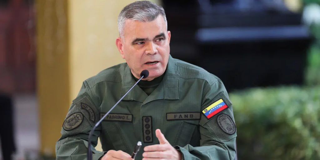 Padrino López: “Venezuela está librando una batalla contra la mentira, la calumnia y la manipulación”