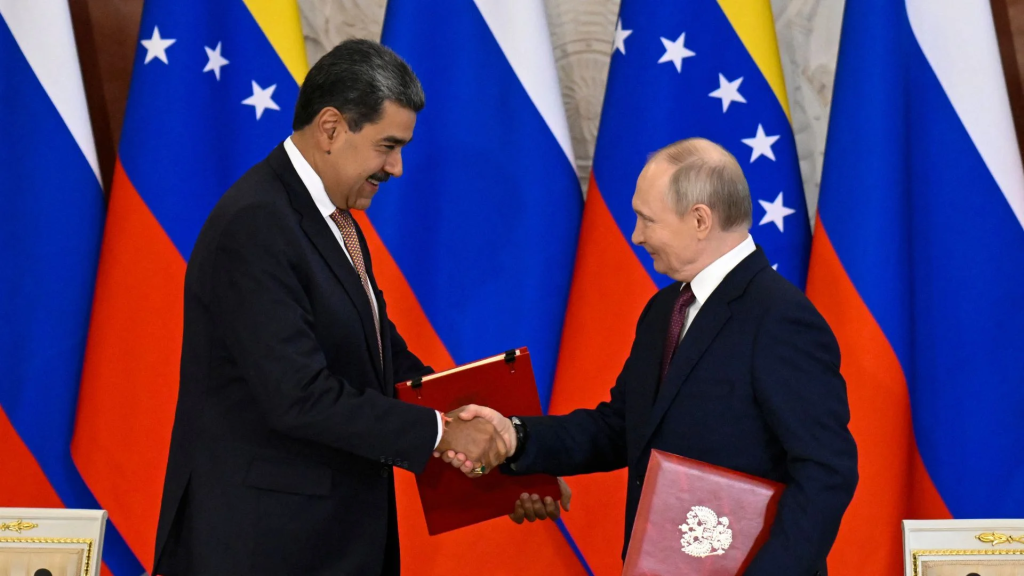 Rusia ratificó respaldo a Maduro ante «hostilidades» de EE .UU.