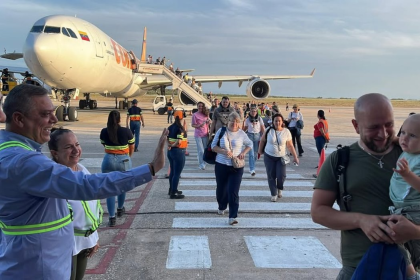Llegan 100 nuevos turistas rusos a la Isla para el cierre de año