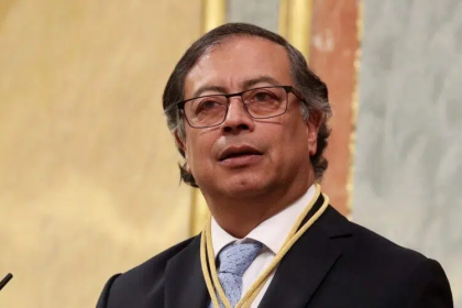 Gustavo Petro propone "amnistía general" y diálogo nacional tras excarcelación de 99 detenidos en Venezuela