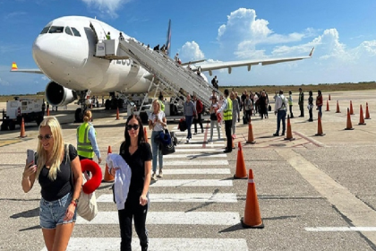 Margarita recibe nuevo grupo de turistas rusos en operación chárter Moscú–Porlamar