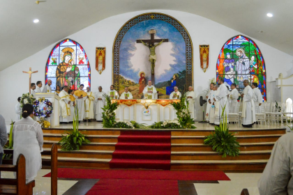 Nuncio Apostólico cumple agenda de seis días en Margarita