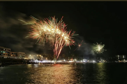 Así celebraron los margariteños la llegada del 2026 en la Bahía de Pampatar