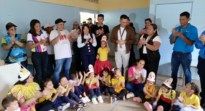Regreso a clases en Nueva Esparta hoy 12 de Enero: 100 mil alumnos a las aulas