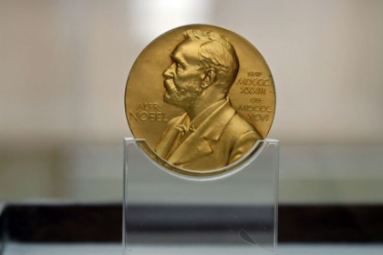 Esto es lo que dice el Comité del Nobel sobre los galardonados que han obsequiado sus medallas