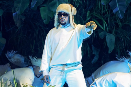 El insólito error viral que cometió Bad Bunny durante su primer concierto en Perú