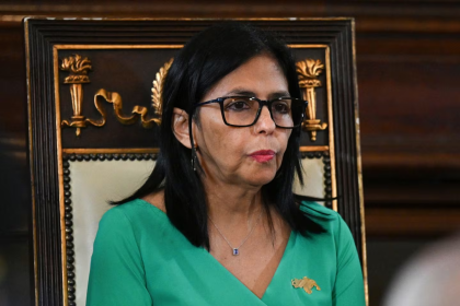 Delcy Rodríguez fue juramentada como presidenta encargada de Venezuela 2026: "Vengo con dolor por el secuestro de dos héroes