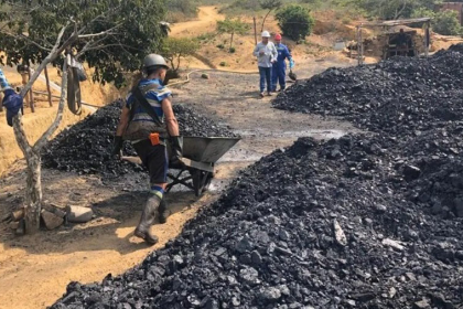Venezuela proyecta un crecimiento superior al 100 % en carbón para 2026