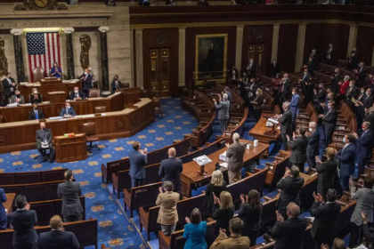 Fracasa en la Cámara de Representantes intento bipartidista de restringir acciones militares de Trump en Venezuela