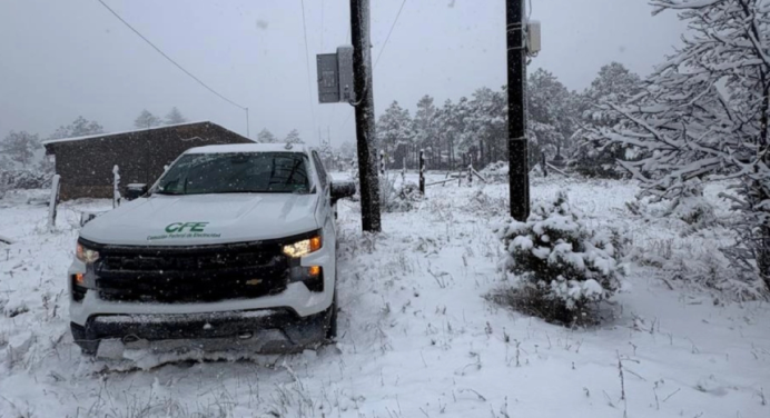 EEUU: Potente tormenta invernal ‘Fern’ ha dejado a más de 500.000 personas sin servicio eléctrico