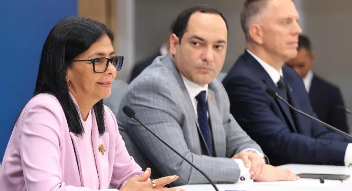 Delcy Rodríguez a EE.UU.: «Venezuela tiene un gobierno que no obedece mandatos extranjeros»