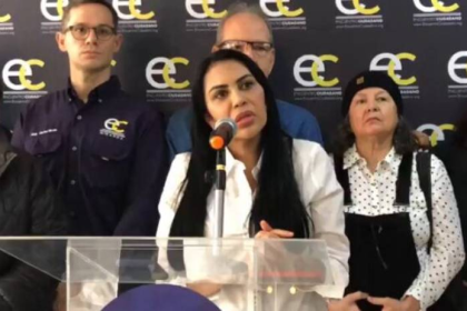 Delsa Solórzano reapareció en público tras 17 meses en la clandestinidad