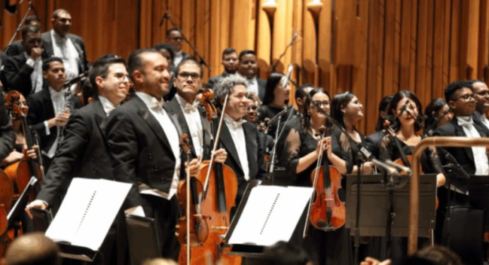 Orquesta Sinfónica Simón Bolívar volvió a hacer historia y competirá por un Grammy Awards