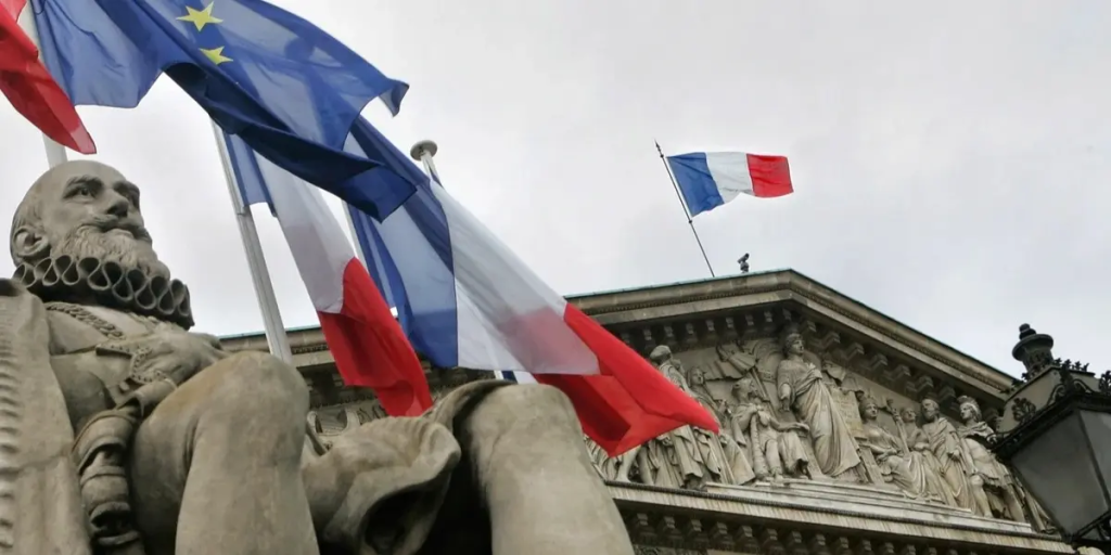 Francia elimina el «deber conyugal» en el matrimonio