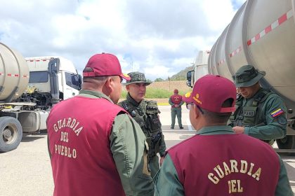 Bajo la coordinación de la Fuerza Armada Nacional Bolivariana (FANB), este fin de semana inició un operativo de distribución de agua
