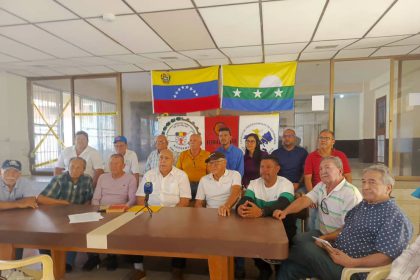 Trabajadores creen que sí hay recursos para un salario justo