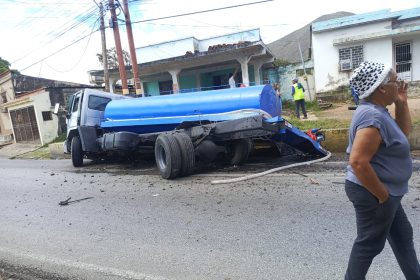 Urgente: Fuerte accidente en Tacarigua deja varios heridos graves