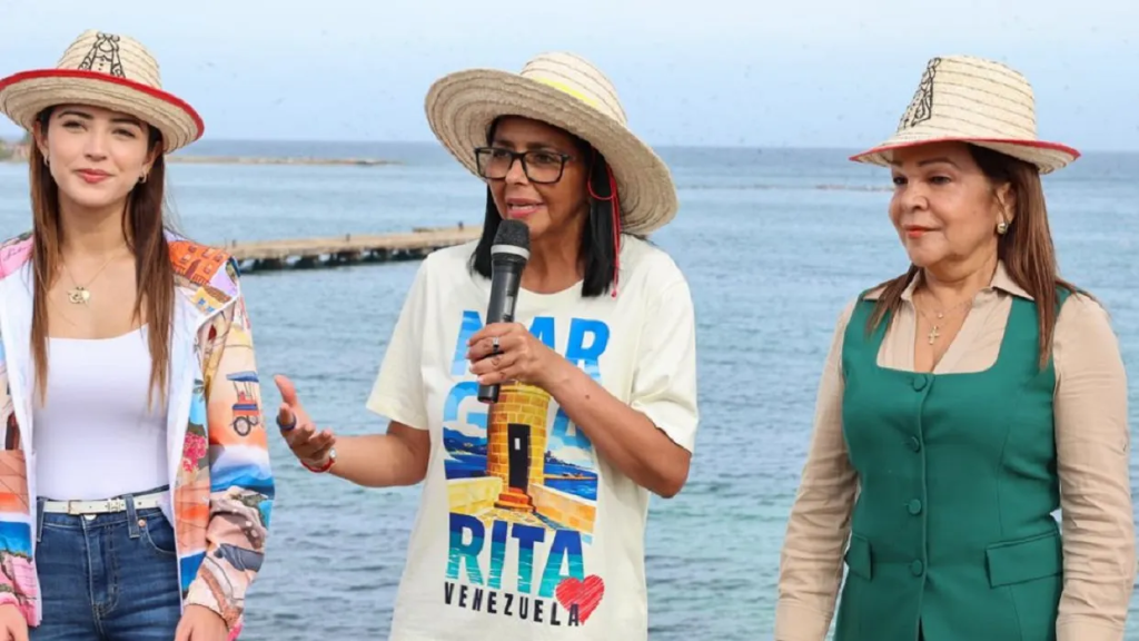 Delcy Rodríguez lideró un encuentro con pescadores de Margarita
