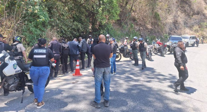 Macabro hallazgo en carretera vieja de Petare dejó en shock a los vecinos del sector