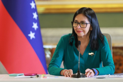 Reuters: «Departamento de Justicia de USA prepara una acusación penal contra Delcy Rodríguez»