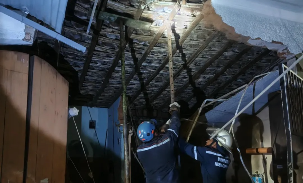 Camioneta se estrelló contra una vivienda en Mariño