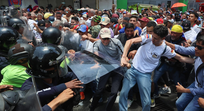 Liberaron a cuatro manifestantes detenidos durante la protesta sindical reprimida en Caracas