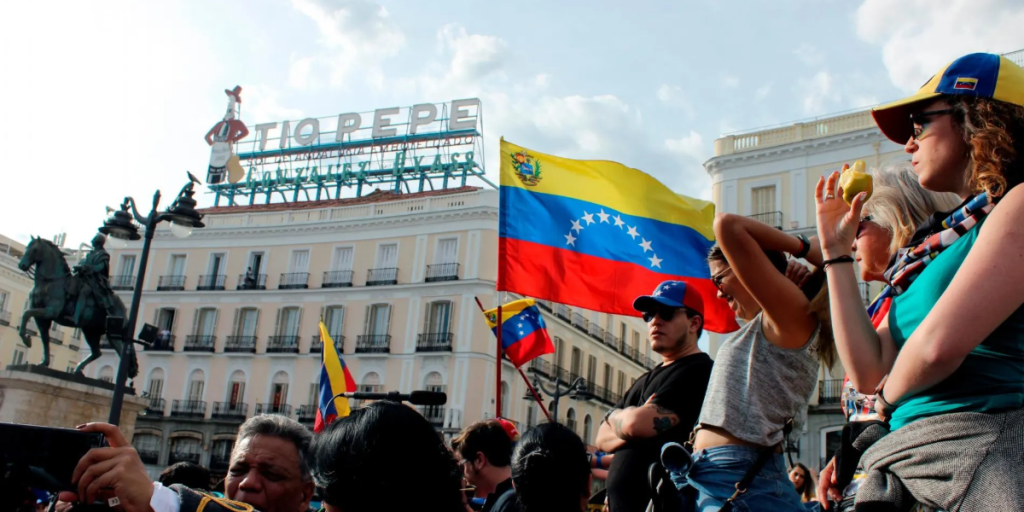 Migrantes venezolanos en España podrán solicitar regularización desde el 16 de abril