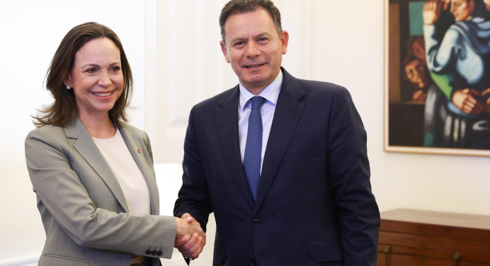 Primer ministro de Portugal recibe a María Corina Machado 