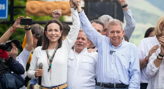 Machado y González Urrutia repudian intento de ataque contra Trump y altos cargos de EEUU