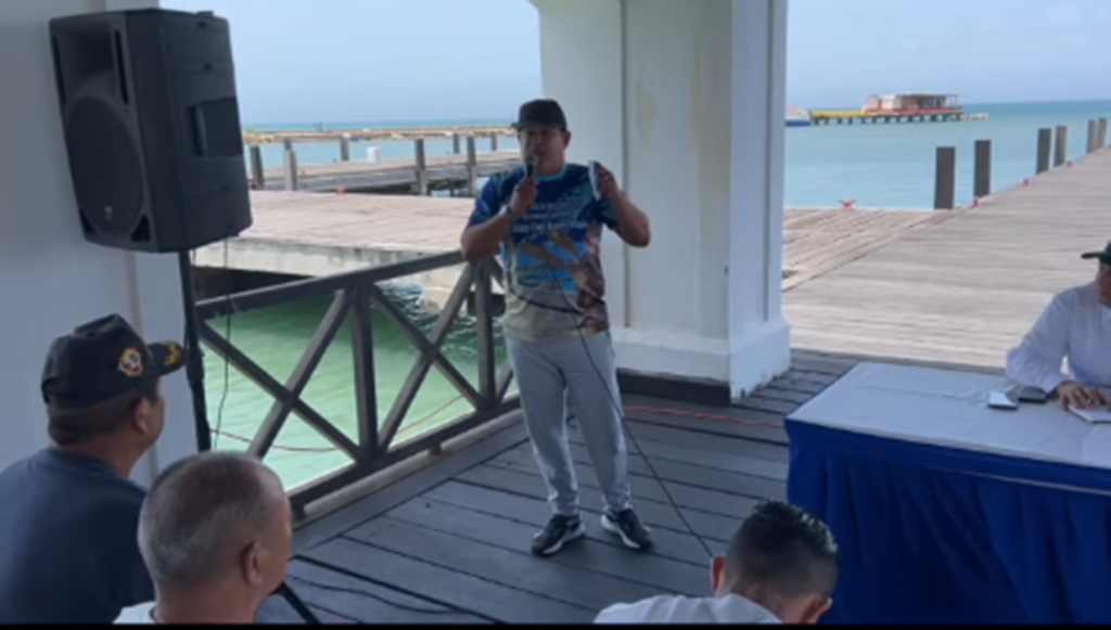 Pescadores piden respeto al reservorio marino entre Cabo Negro y El Tirano