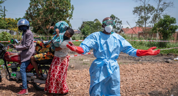 RD del Congo eleva a 247 los muertos por ébola, con un total de 956 casos confirmados
