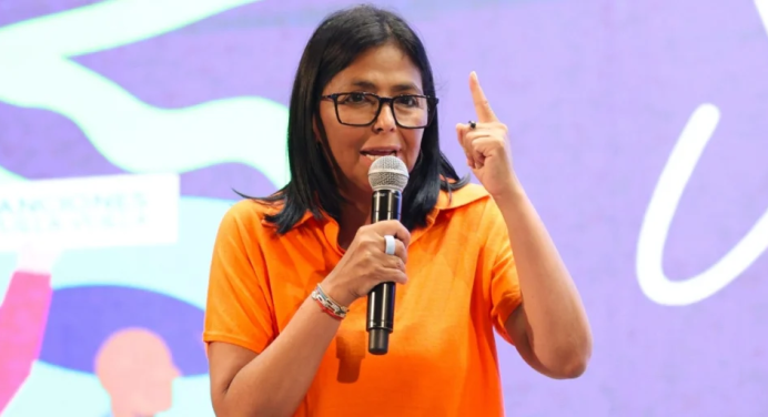 AHORA | Delcy Rodríguez decreta Estado de Emergencia en el país tras potentes sismos