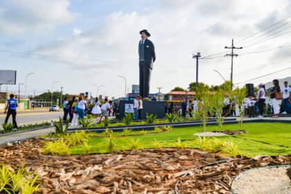 Escultura de San José Gregorio fortalece la fe entrando a Porlamar
