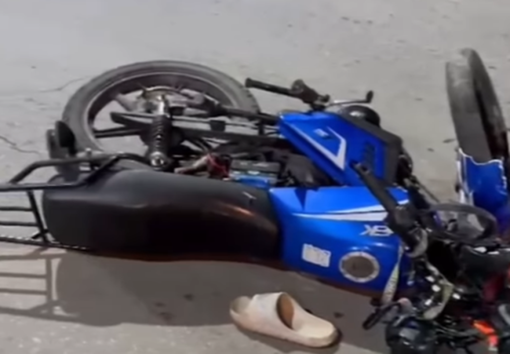 Un muerto en choque entre moto y pickup en San Antonio
