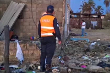 Un niño fallece tras colapso de su vivienda por fuertes vientos en Zulia