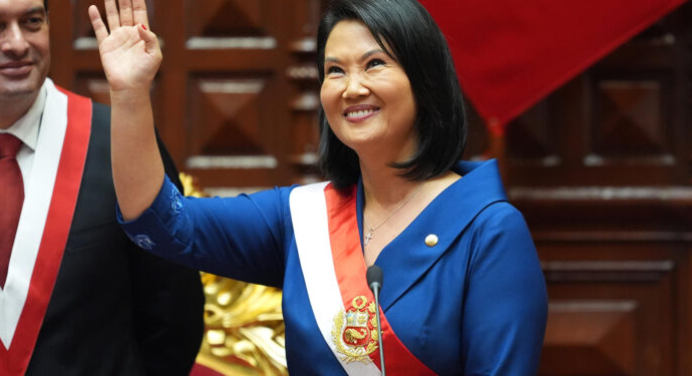 Keiko Fujimori asume la presidencia de Perú con un mensaje de mano dura: más poder a los militares contra el crimen