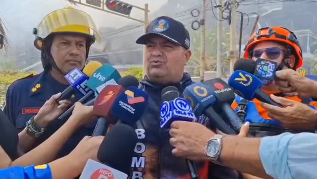 Incendio en Porlamar: Material altamente inflamable no ayudó al rápido control +VIDEOS